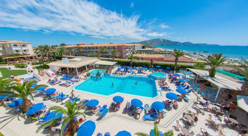 Laganas Hotel | 35 m² Hotel ∙ 3 bedrooms ∙ 10 guests