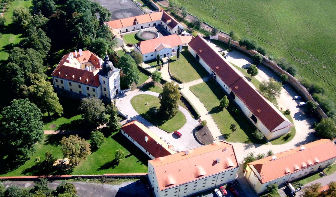Prague 19 Hotel | 35 m² Hotel ∙ 7 guests