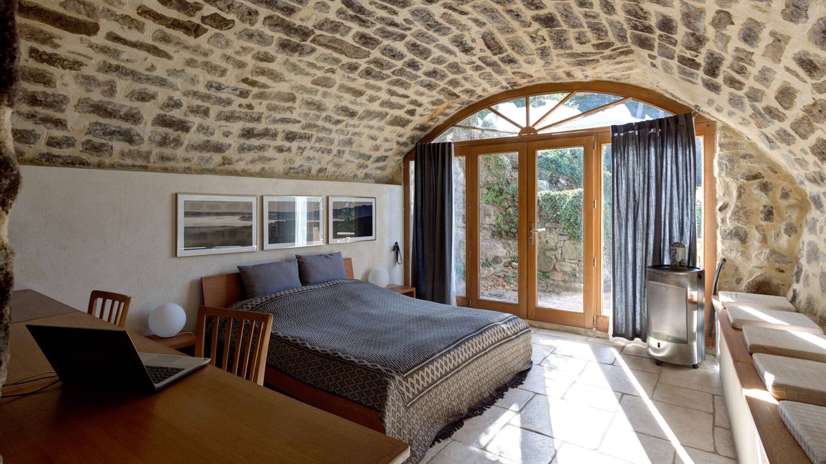 Sanilhac Cottage | 350 year-old sandstone house with a beautiful view of the valley in unspoilt nature