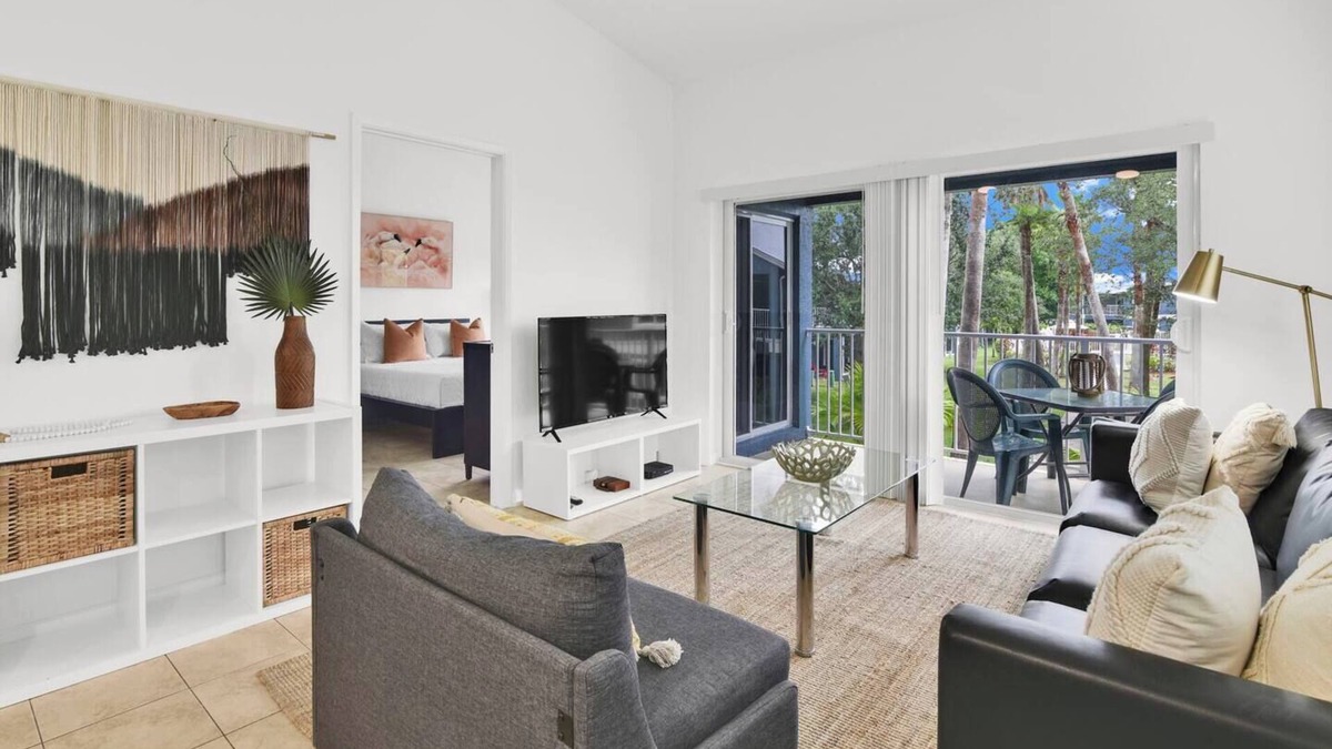 Mission Bay Apartment | 350D - Sunny Apt in Boca Raton