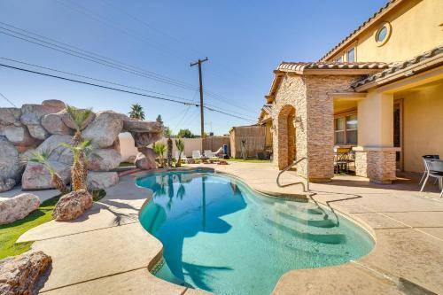North Las Vegas House | 358 m² House ∙ 5 bedrooms ∙ 10 guests