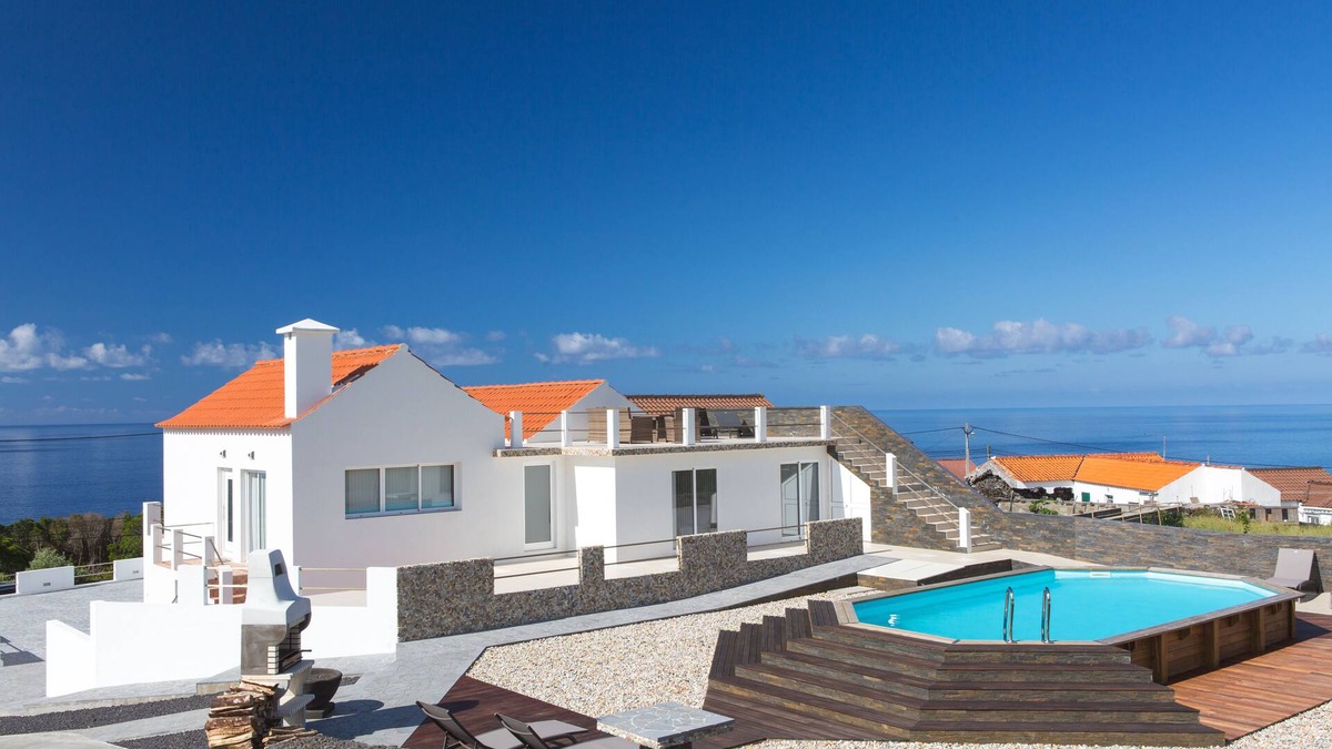Lajes do Pico Bed & Breakfast | 35th Atlantic View