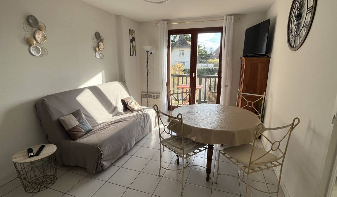 Ouistreham Apartment | 37 m² Apartment ∙ 2 bedrooms ∙ 4 guests
