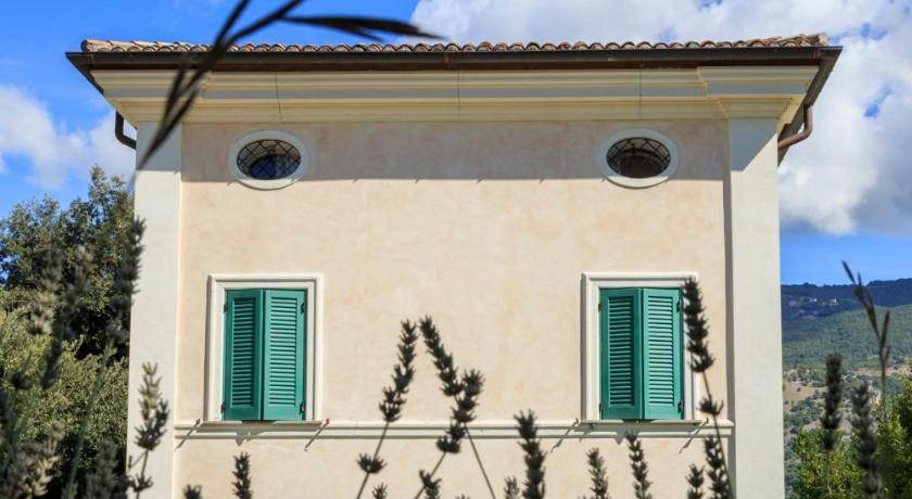 Subiaco House | 38 m² Farmhouse ∙ 2 bedrooms ∙ 4 guests