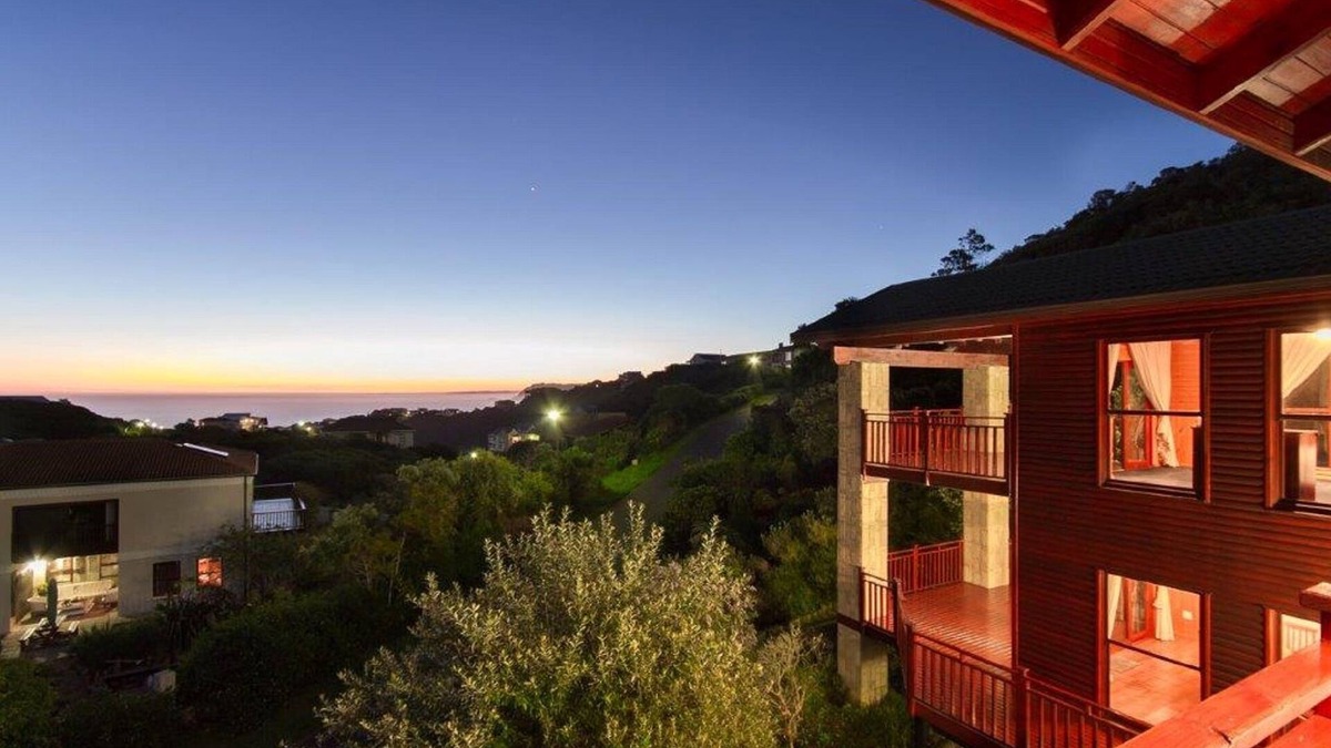 Sedgefield Bed & Breakfast | 38 m² room with breakfast and Sea view or entire 450 sqm holiday home