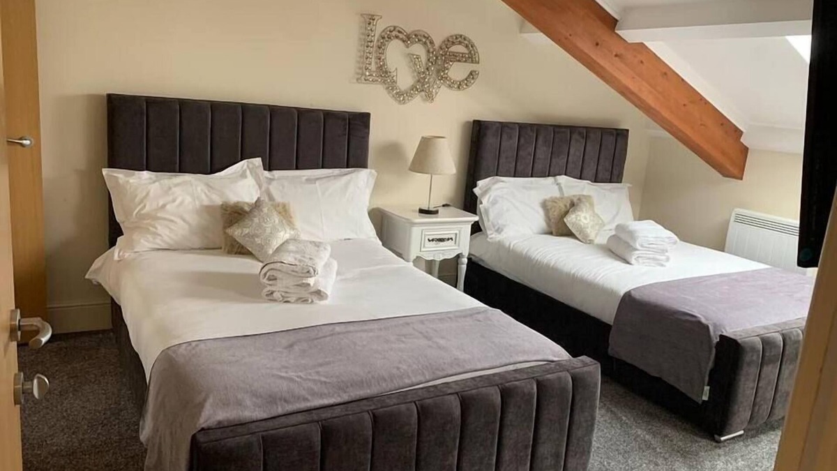 Sutton-in-Craven Apartment | 38 Woodlands Mill (sleeps 6)
