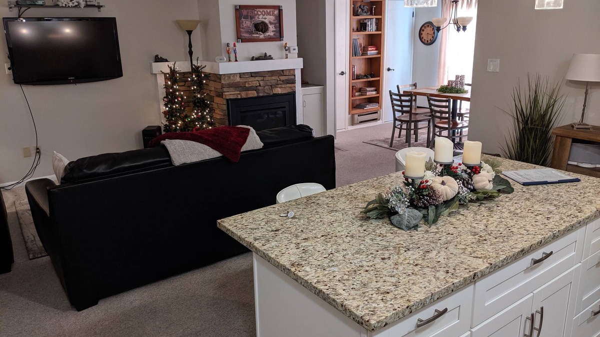 South Snyderville Basin Condo | 3819 Village Round Dr. #15: Updated Park City Condo near Canyons Ski Resort!
