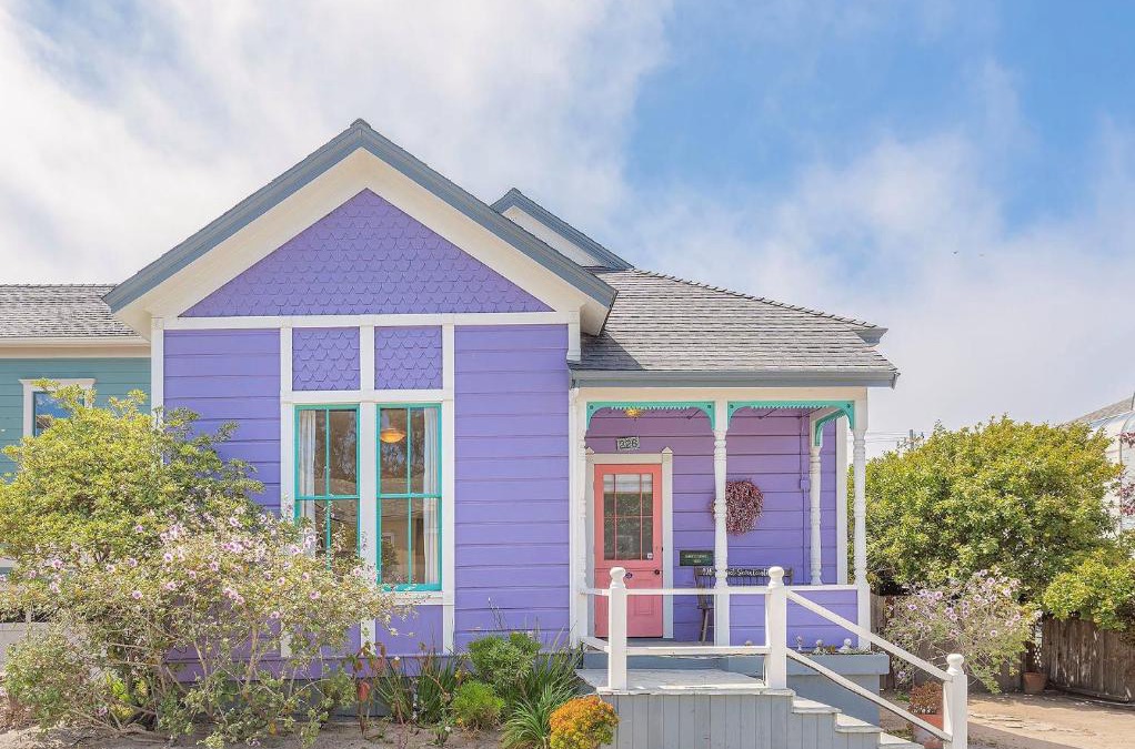 Pacific Grove House | 3893 Sweet Seventeenth home