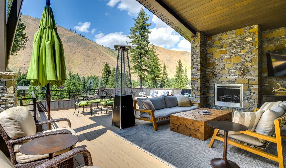 Warm Springs House | 390 m² House ∙ 5 bedrooms ∙ 10 guests