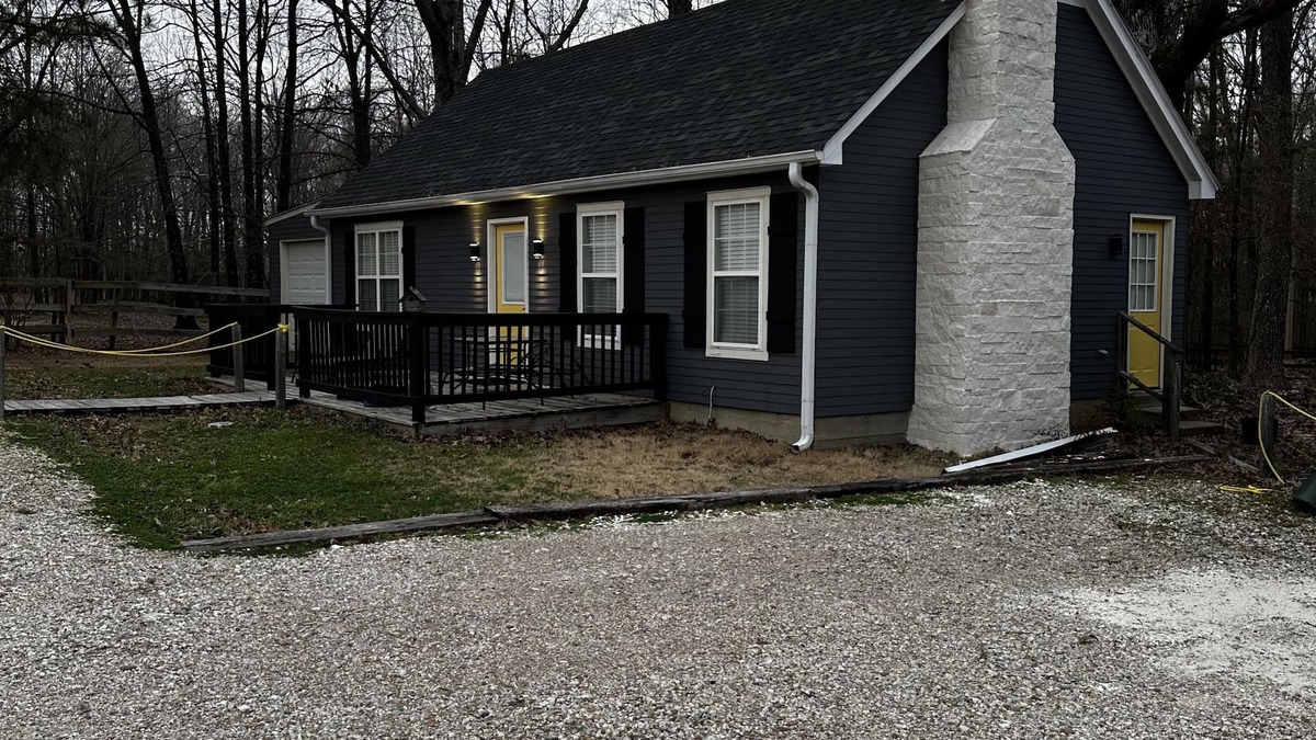 Walnut Grove House | 399 Mother law home.