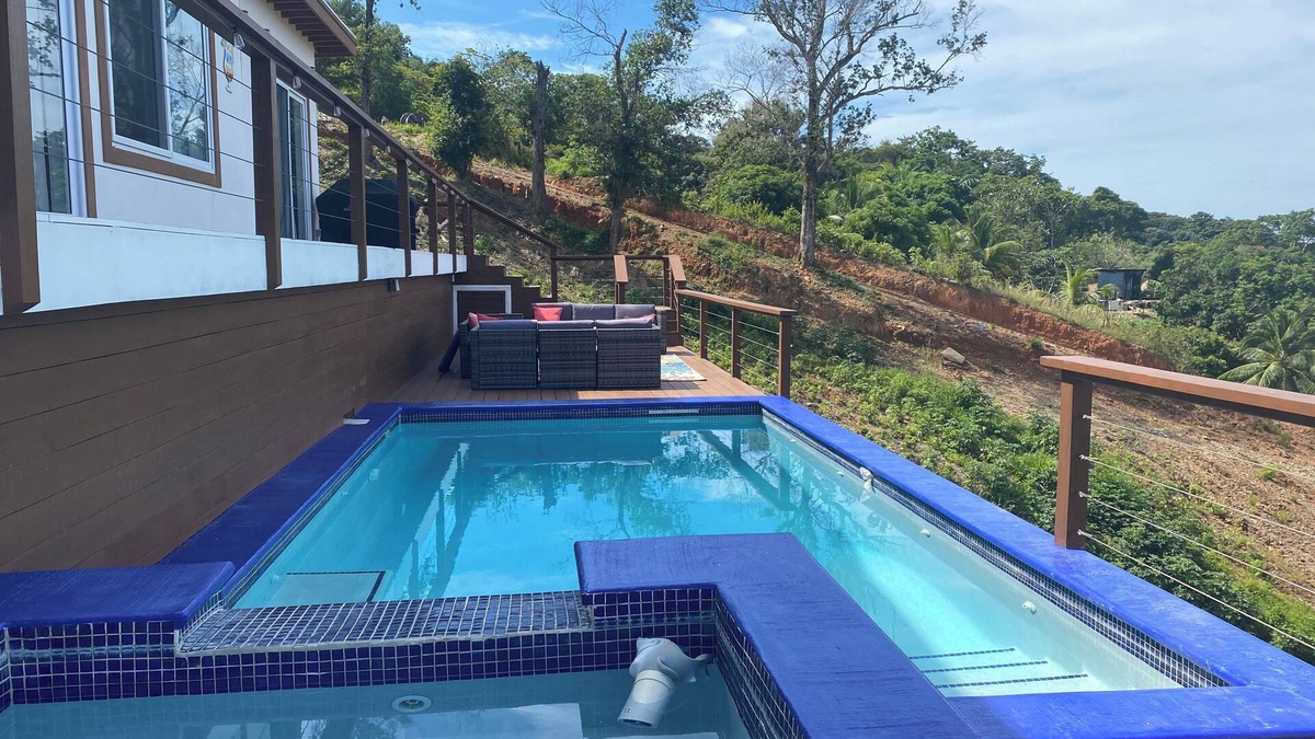 Diamond Rock House | 3bd. 2 bth island house w/breathtaking ocean views! Pool, Hottub, Walk to beach!