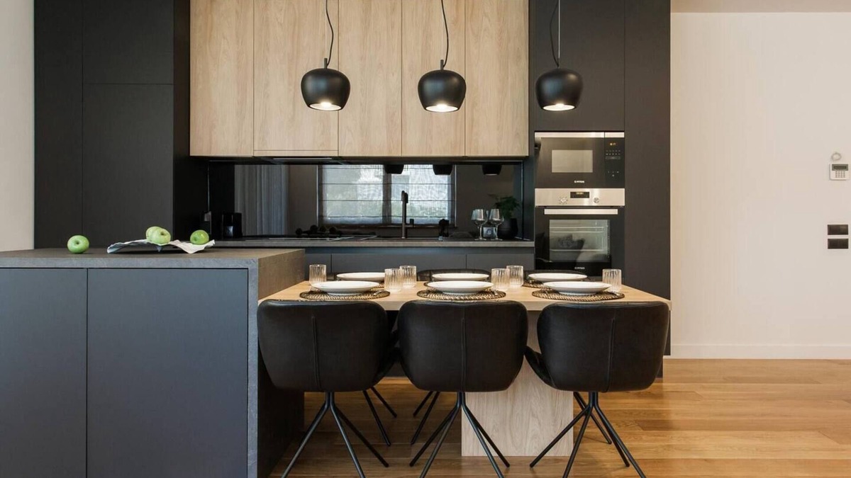 Glyfada Apartment | 3BD Beachfront Athens Riviera Apartment by TheOlon