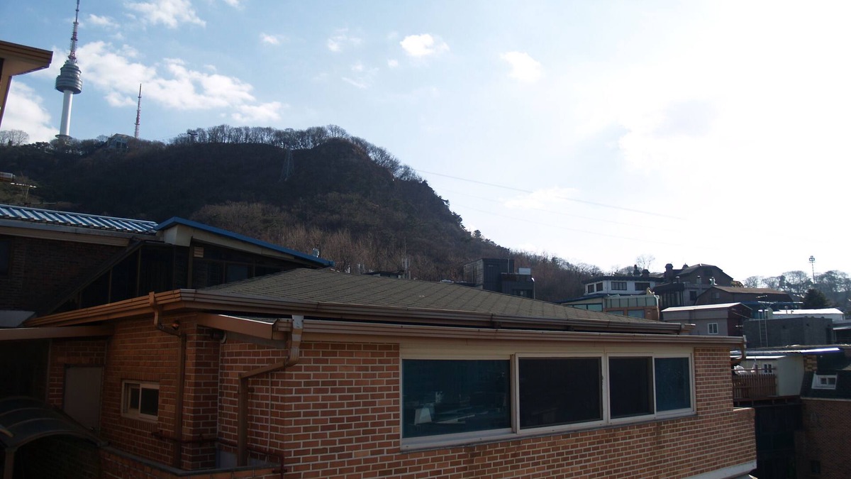 Pil-dong Villa | 3BDR Housing in Central Seoul