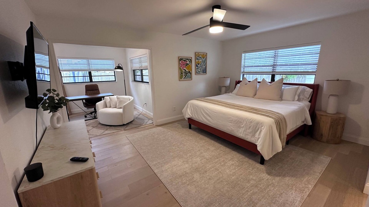 Spring Hill House | 3bdr Perfect Family Getaway - Infant/Kids Friendly 5min to Weeki Wachee