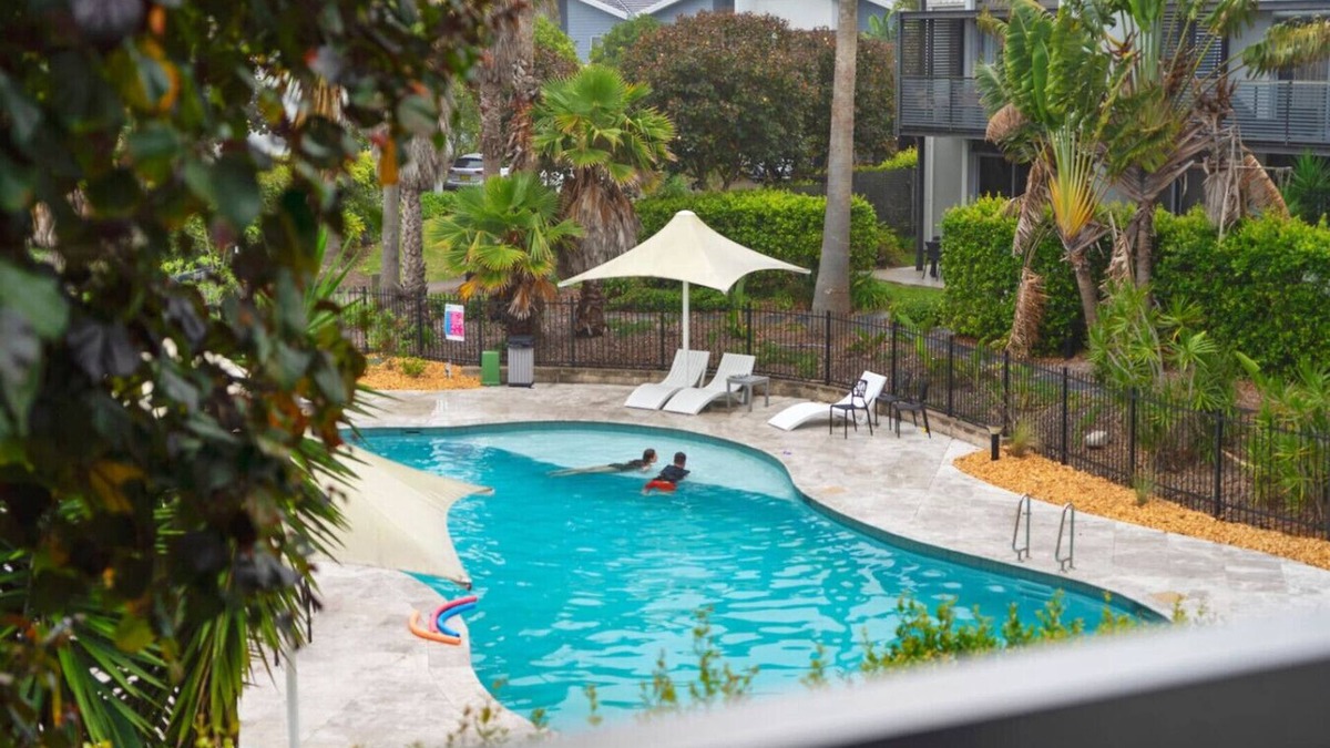 Magenta Shores Villa | 3BDRM Coastal Oasis in Magenta