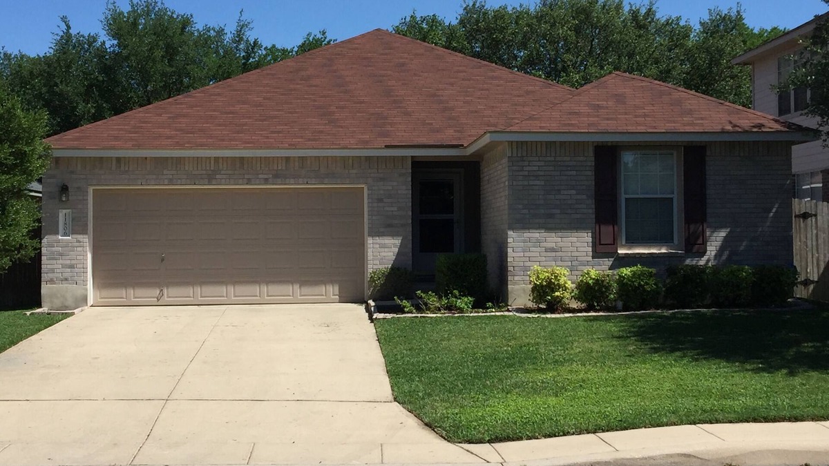 San Antonio House | 3BDRM Single Story home
