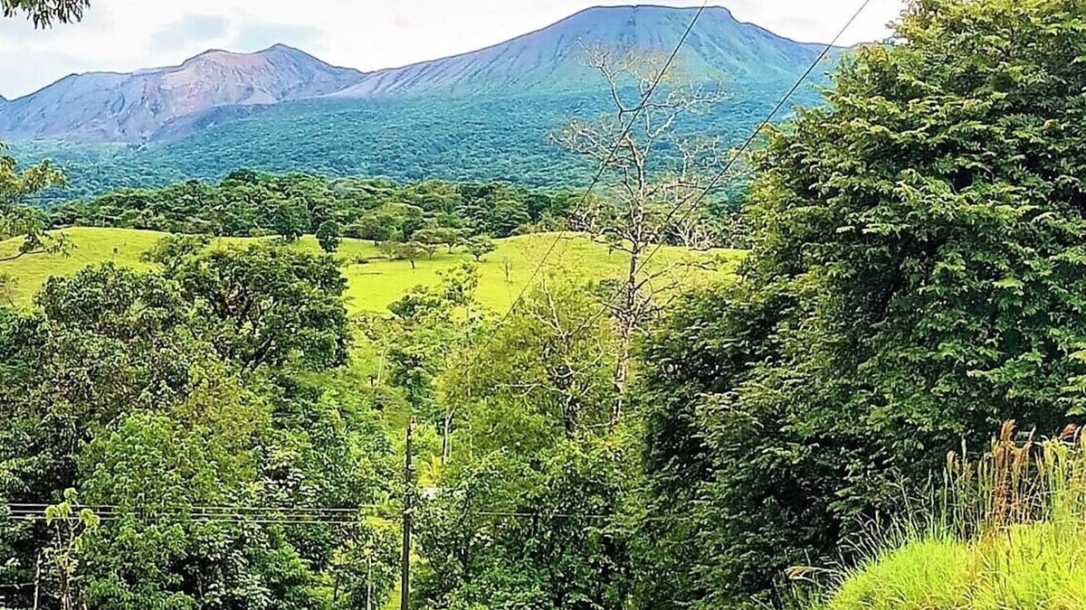 Canton Upala House | 3Bed House in Gavilan – Tranquil Costa Rica Nature Retreat with Wildlife & Views