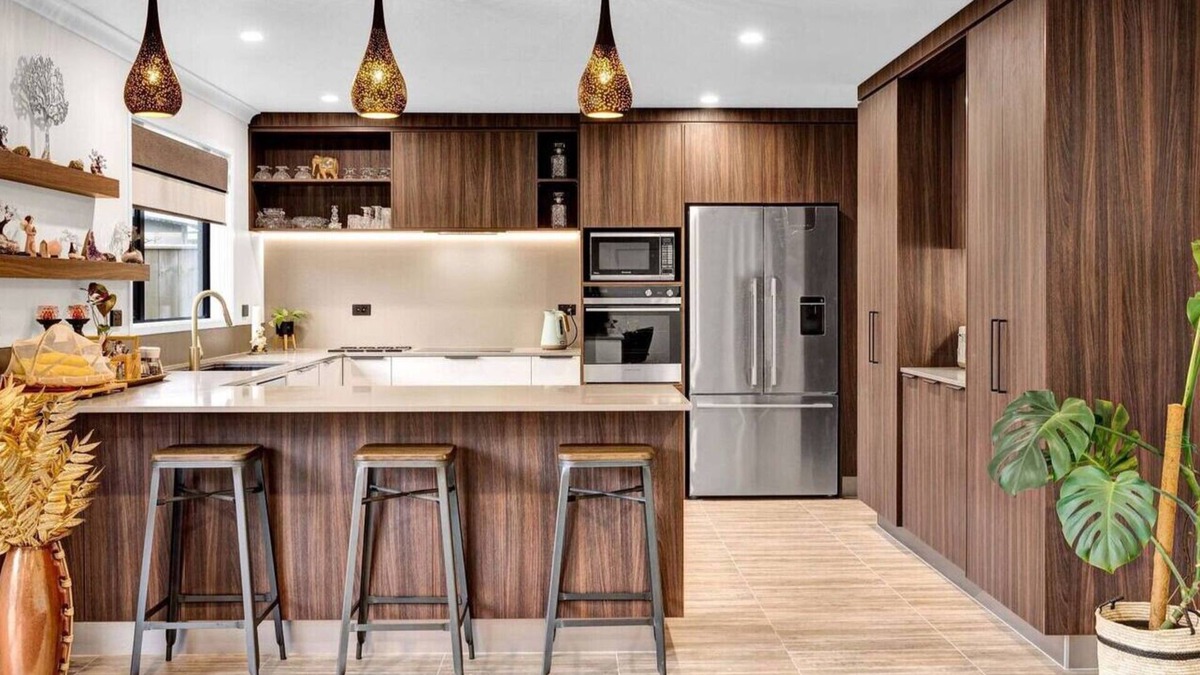 Hawera House | 3BedRm Elite Escape Ensuite Luxe Bath Rain Showers