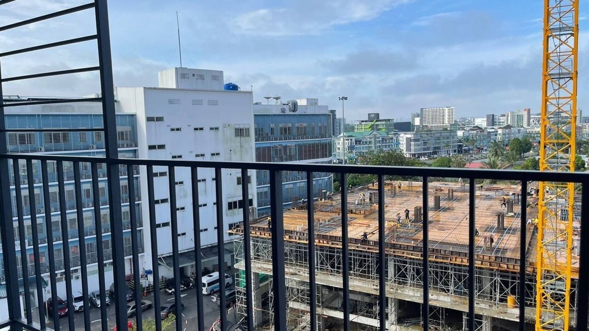 Kuching Apartment | 3bedroom 2bath apartment in fantastic Kuching with WiFi, gym, AC & water heaters