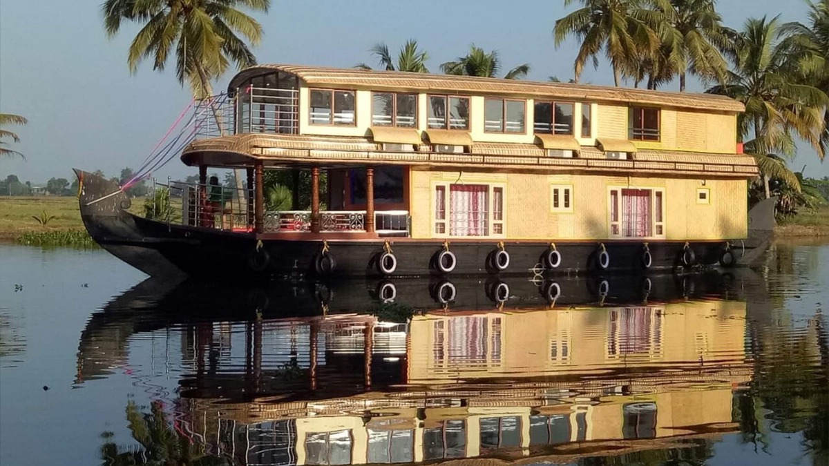 Alappuzha Boat Rental | 3bedroom private houseboat OR 3bedroom suite