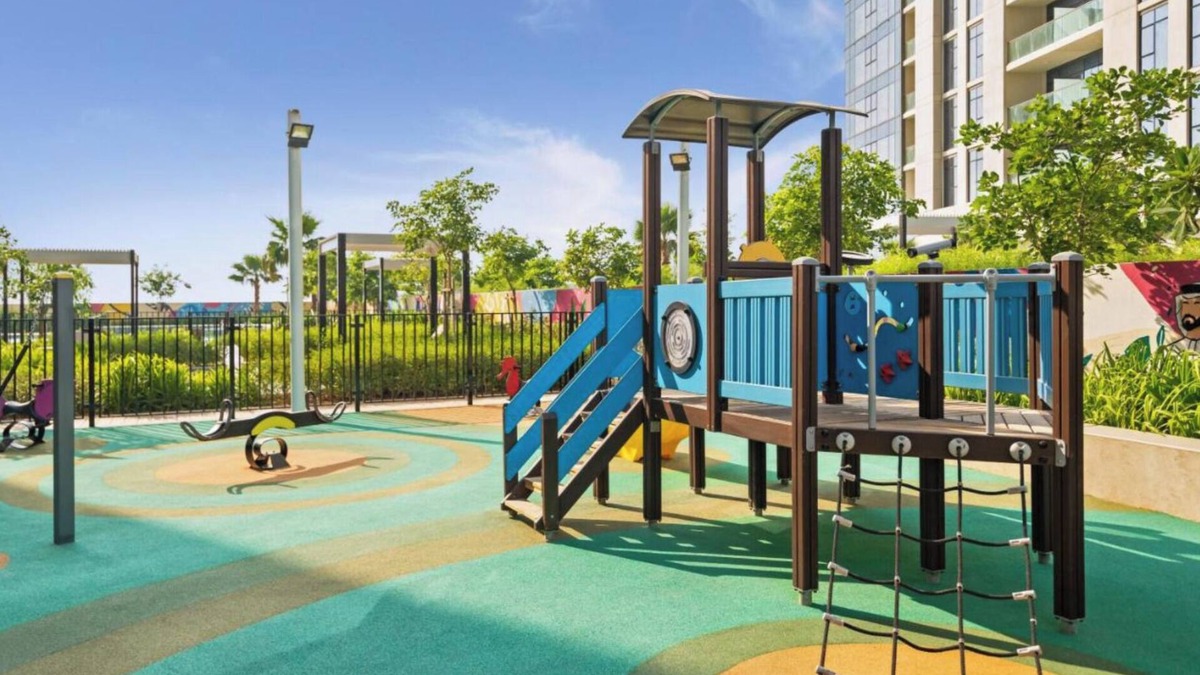 Sheikh Zayed Road Apartment | 3BHK in Business Bay Pool & Gym Access