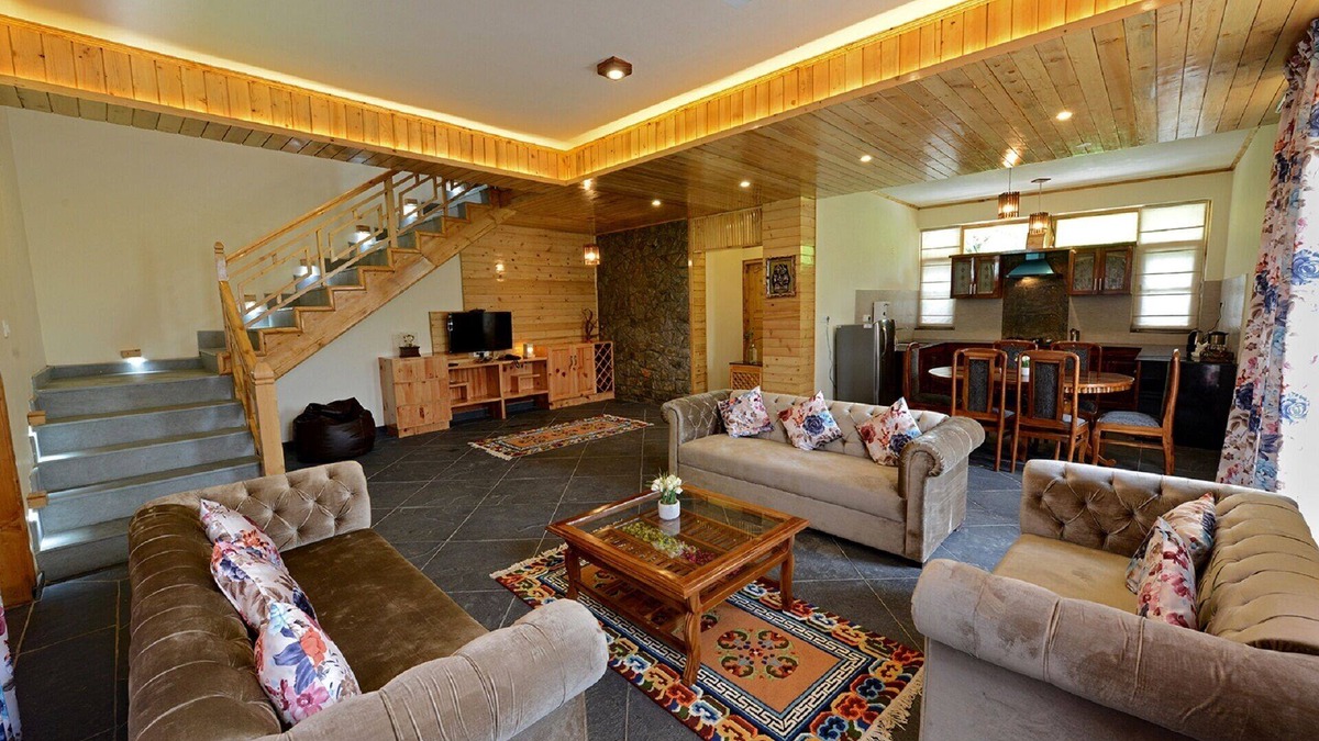 Naggar Cottage | 3BHK Luxury Cottage in Treetops Cottage,Manali