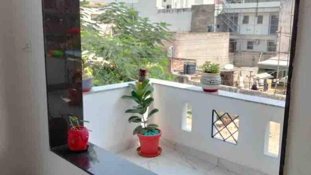 Jaipur District House | 3Br/3Ba townhome in posh locality of Jaipur with AC, WiFi, fitness area