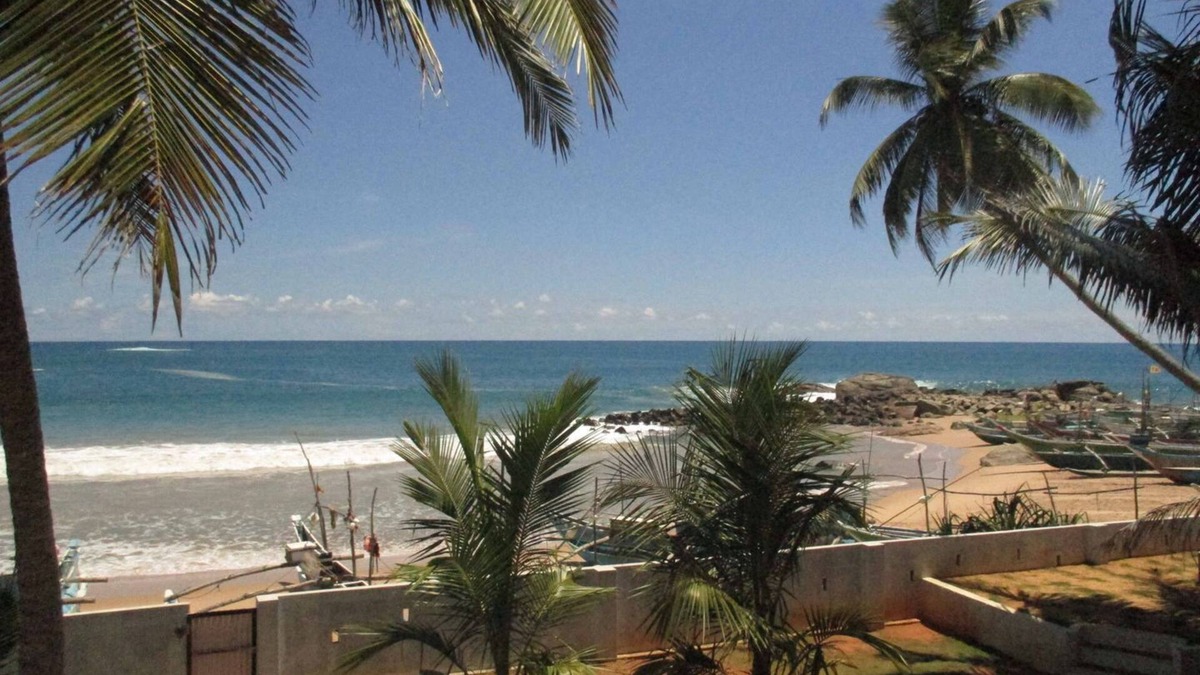 Dodanduwa Villa | 3br Beach front sea view Villa No 164