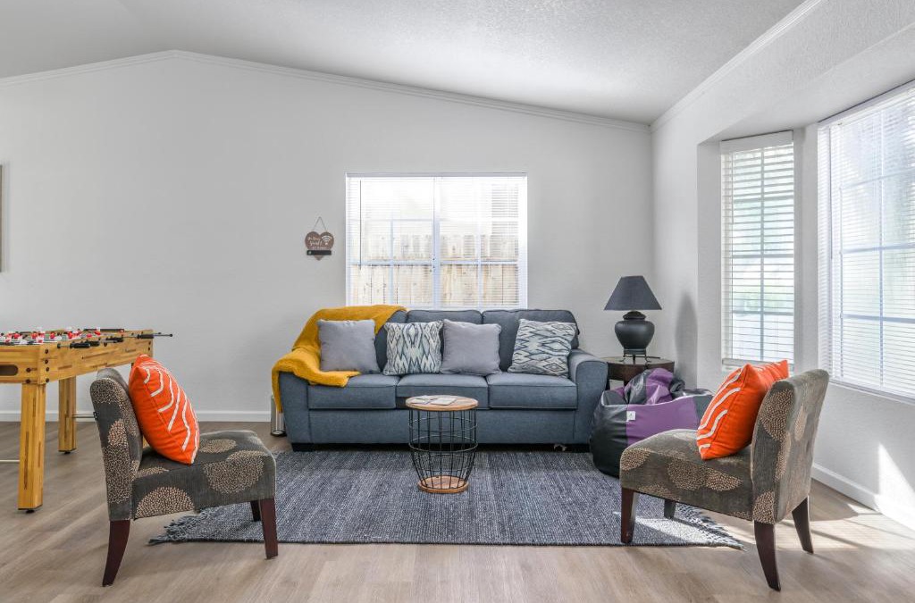 Merced House | 3BR Cozy Home~ Stylish & New ~ UC Merced ~ en route Yosemite!