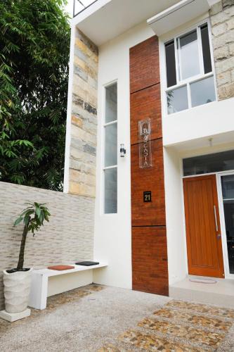 Oro Oro Ombo Villa | 3BR Homey Villa In Batu