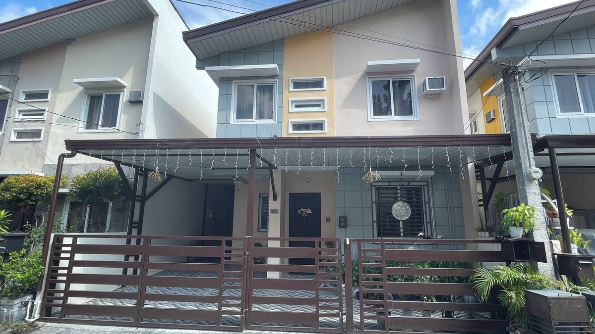 Angeles City House | 3BR New Remodeled Subdivision - Summer Special 10-15% off
