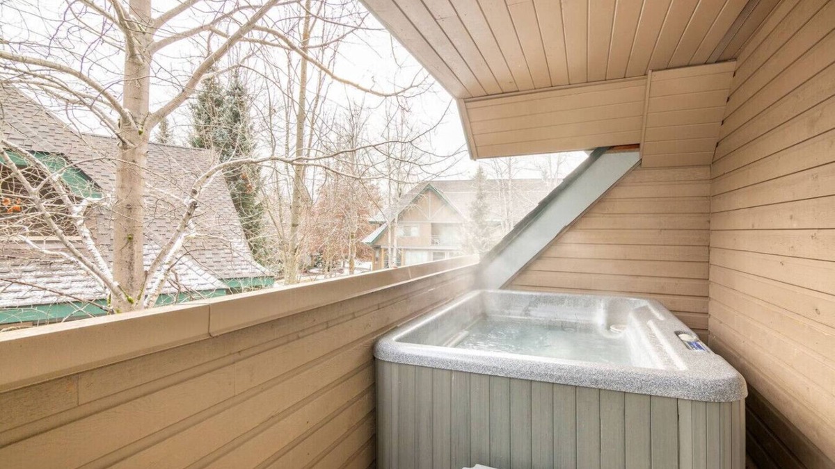 Whistler Cay Estates House | 3BR Village Townhouse w/Pvt Hot Tub & Parking