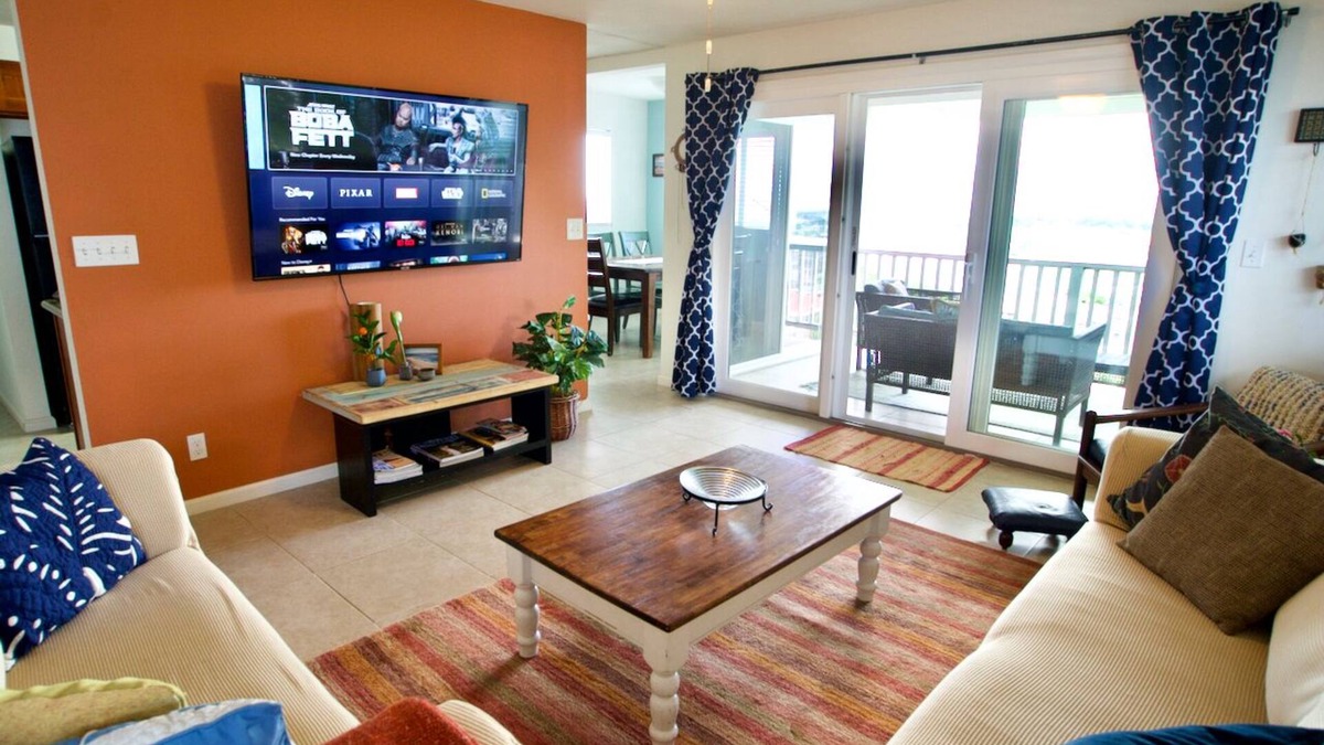 Foster Village House | 3br w/Gorgeous Pearl Harbor View- 30 days minimum
