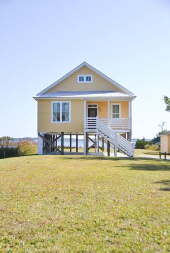 Stacy House | 3BR Waterfront Home Fishing Boating Views
