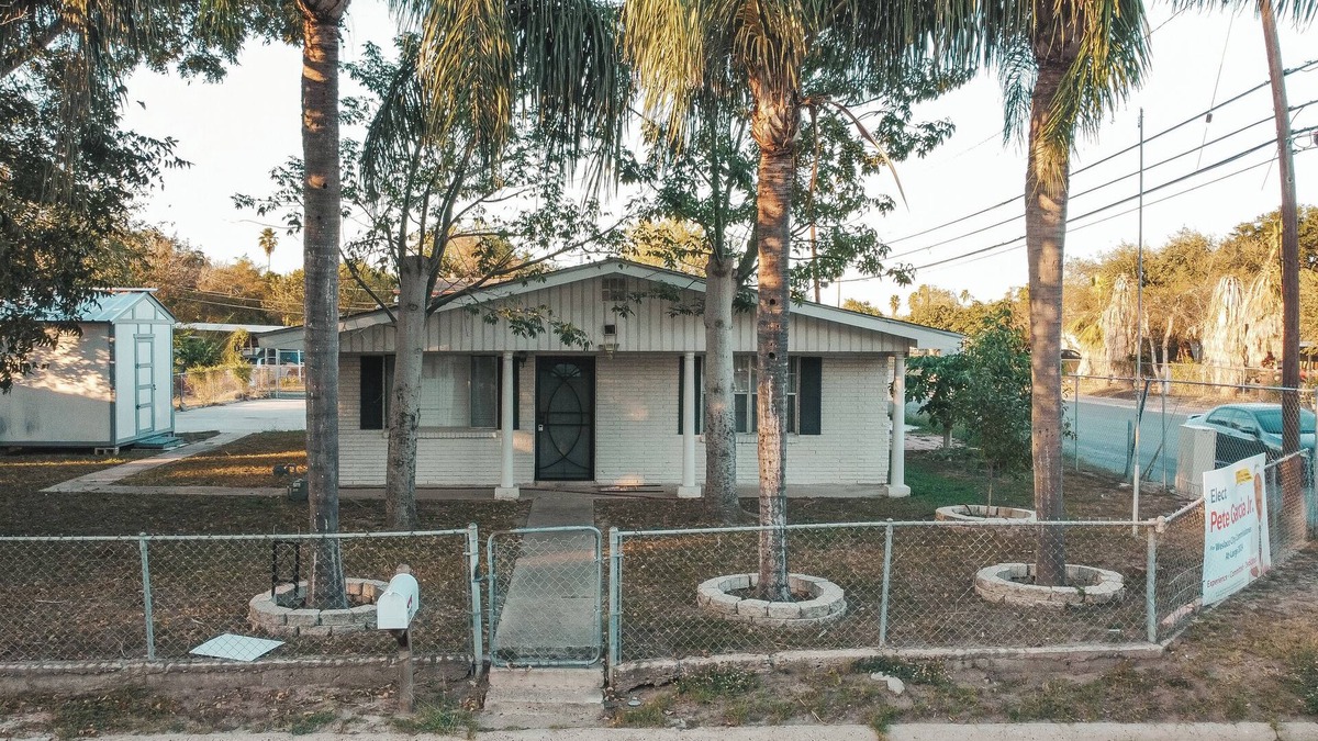 Weslaco House | 3BR Weslaco Home, Near Progresso & Outlet Mall with WiFi, AC