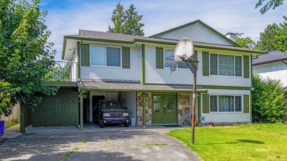 Richmond House | 3BR3BA/EV/AC near Vancouver Airport
