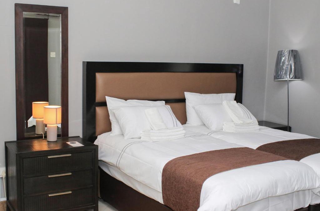 Kweneng District House | 3Carnations BednBreakfast