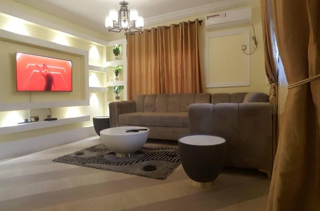 Oshodi-Isolo Apartment | 3JD Lavishly Furnished 3-Bed Apartment