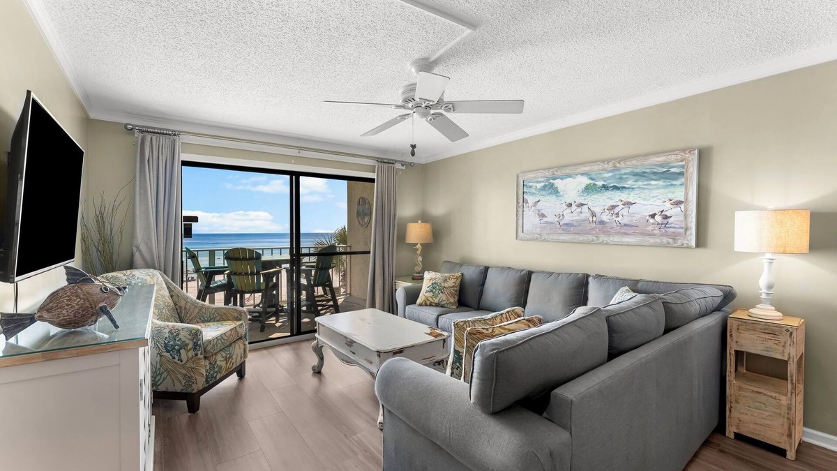 Crescent Beach Condo | 3rd Floor Condo W/View of Gulf and Pools