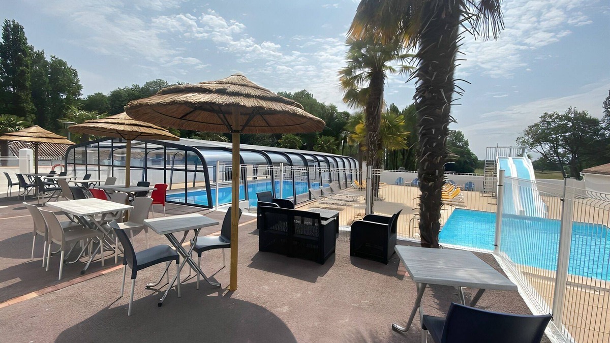 Notre-Dame-de-Riez House | 4/6 berth mobile home on a campsite in Notre Dame de Riez (85)