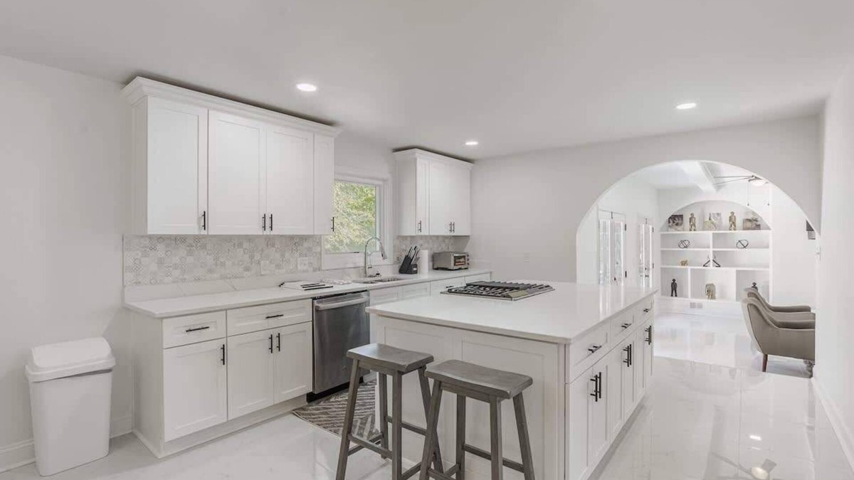 Blythewood House | 4 Acres, Professionals, King, 5 TVs, Fast Wi-Fi