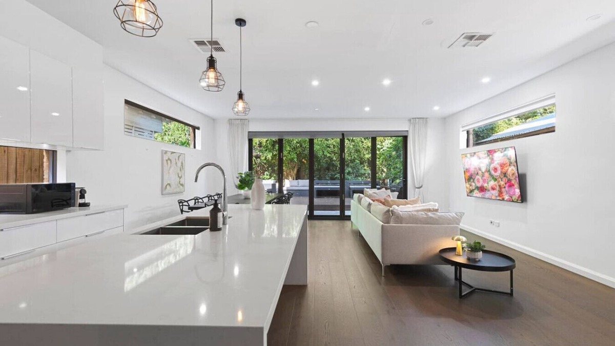 Neutral Bay House | 4 BDR Federation Style Home