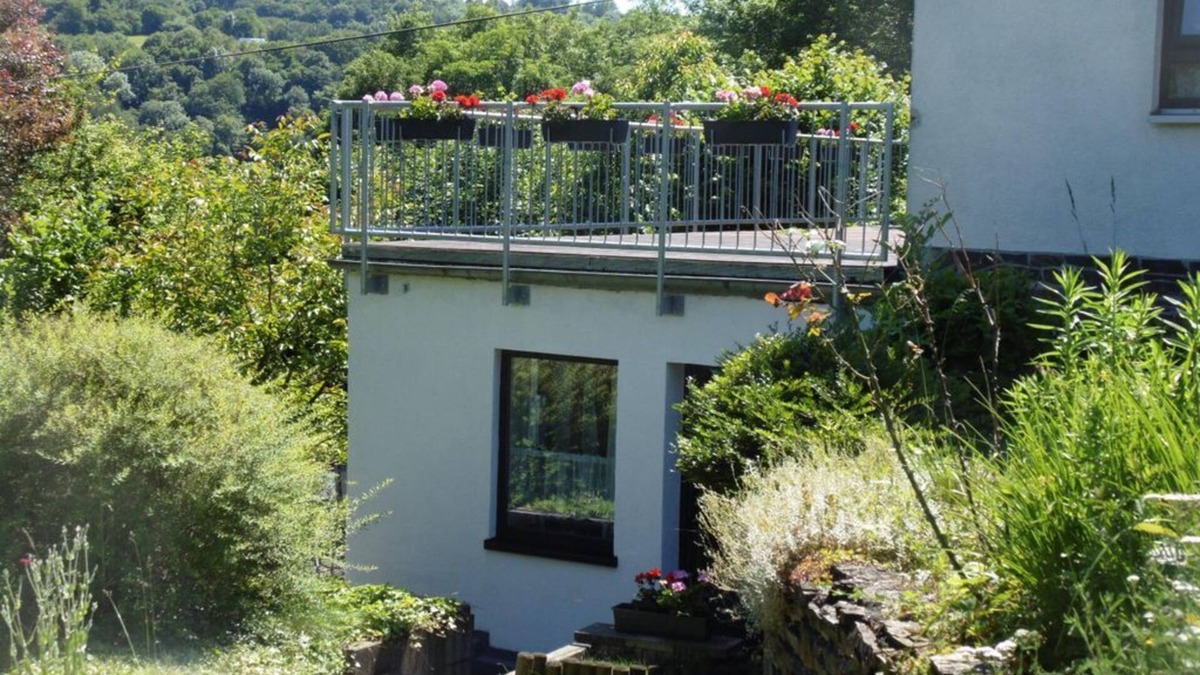 Waldbreitbach Apartment | 4-bed apartment - Holiday apartment Schäfer