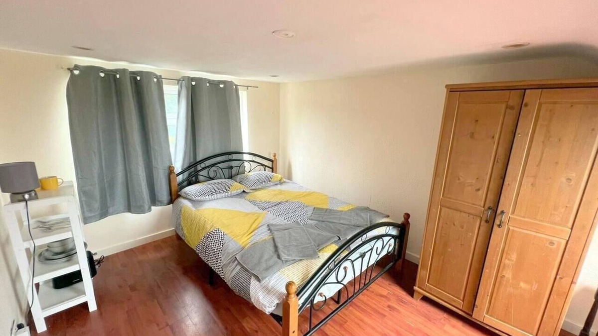 Sutton North House | 4-Bed House in South London