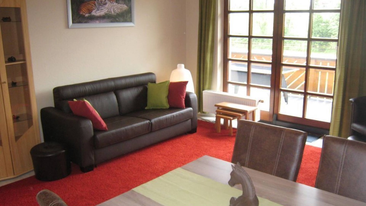 Auel Apartment | 4-bed vacation apartment with garden view - Eifelferienhaus Miro