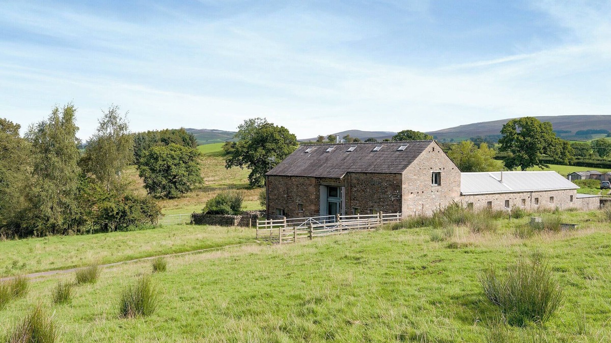Fourstones Near Bentham Cottage | 4 bedroom accommodation in Burrow, Kirkby Lonsdale