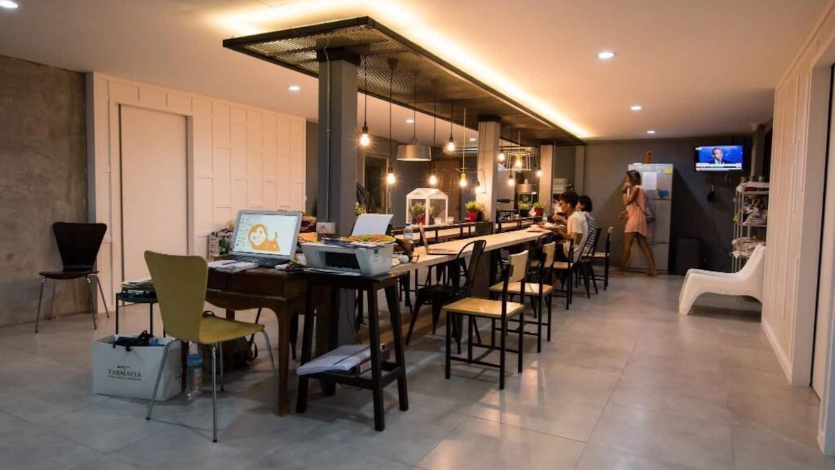 Khlong Tan Bed & Breakfast | 4 Bedroom MonkeyNap Hostel
