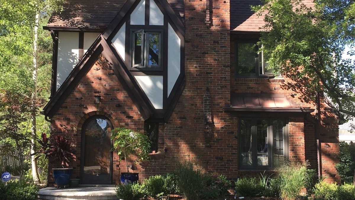 Burns Park House | 4 bedroom 3.5 bath home in a quiet neighborhood walkable to Big House