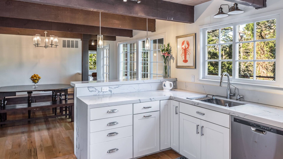 Hatton Fields House | 4 bedroom 3.5 bathroom Carmel home, close to Carmel Mission, town and beach