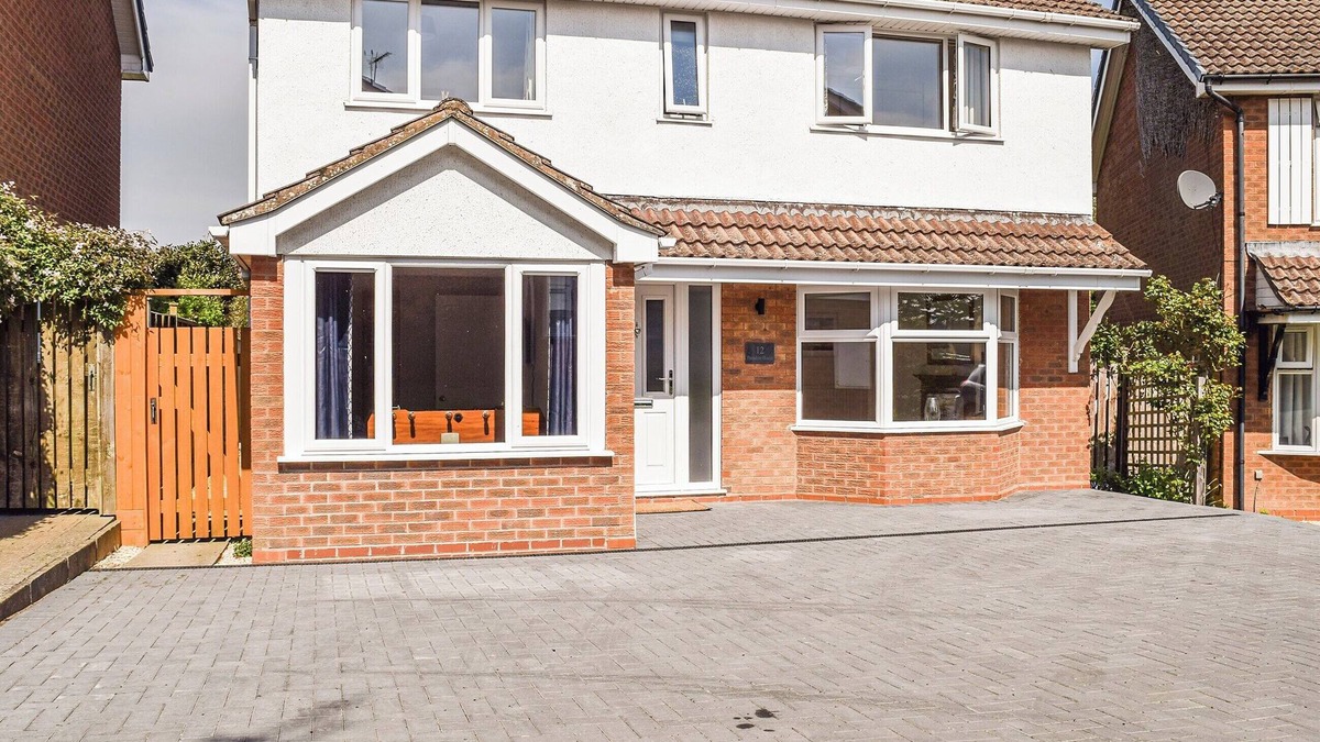 Shipston on Stour Cottage | 4 bedroom accommodation in Shipston on Stour